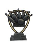 Bowling Statuett Sort med gull detaljer